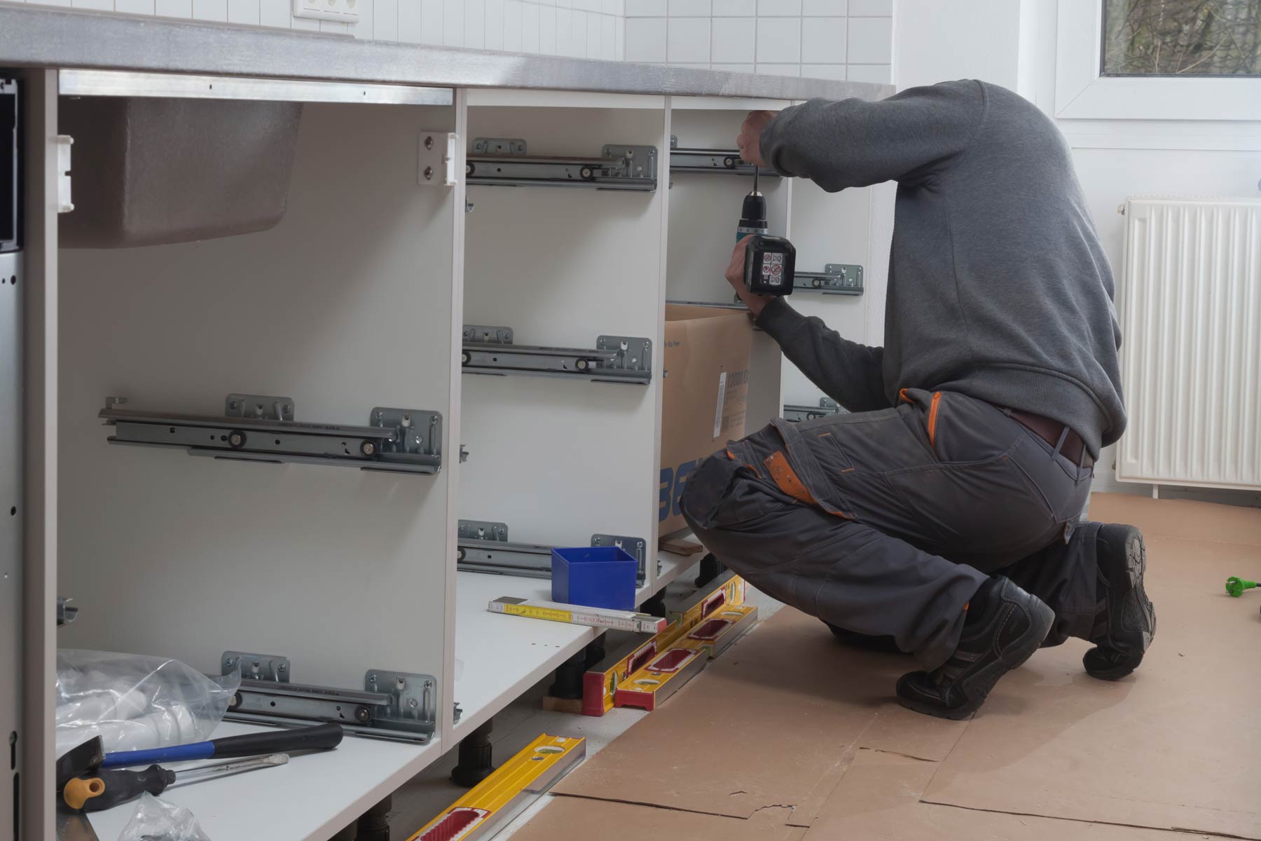 Fitted Service Freshlook Kitchens